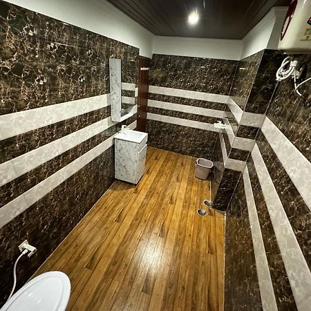 Hotel Walk Inn Faridabad Eksteriør bilde