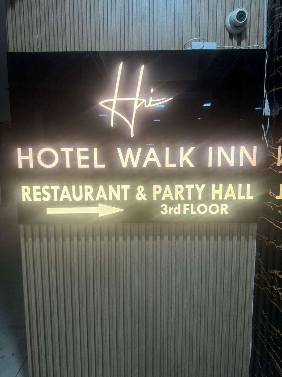 Hotel Walk Inn Faridabad Eksteriør bilde